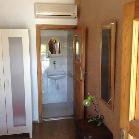Bronz בית הארחה Ayvacik (Canakkale)